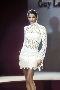 0_guy-laroche-hc-ss-1993-1_html.thumb.JPEG.16d1537a5ae73dde5bb8f6c6ab722c18.JPEG