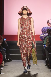 15-kenzo-momento-ss18.thumb.jpg.75623225a3b51fd5f3294f74484f4334.jpg