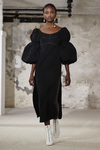 16-ellery-ss18.thumb.jpg.c5c978d43bdd8b68b4cf62a158d86d6c.jpg