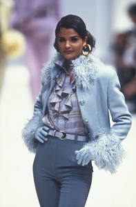 1_byblos-fw-1992-2_html.thumb.JPEG.7de7332da83be9413113ff5eeb7e4a40.JPEG
