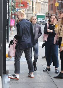 53079157_elle-fanning-14.jpg