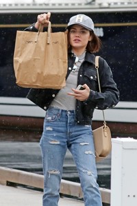 53157674_lucy-hale-3.jpg
