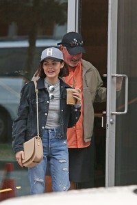 53158053_lucy-hale-25.jpg