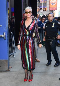 53319699_katy-perry-13.jpg