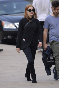53647742_hqcelebcorner-13.jpg