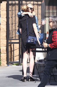 54028364_kirsten-dunst-040.jpg