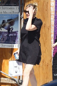 54028418_kirsten-dunst-044.jpg