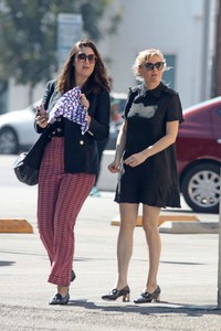 54028525_kirsten-dunst-056.jpg