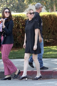 54028547_kirsten-dunst-062.jpg