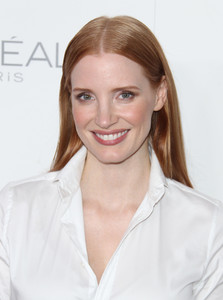 54390699_020.jpg