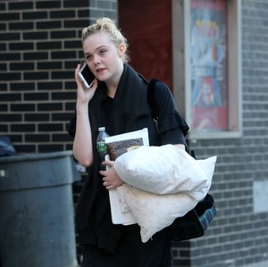 54549238_elle-fanning-4.jpg