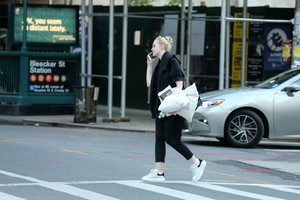 54549417_elle-fanning-11.jpg