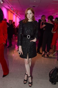 54632365_ellie-bamber-6.jpg