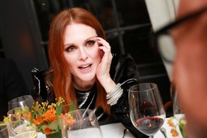 55033289_hqcelebcorner-636554418.jpg