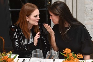 55033298_hqcelebcorner-636554420.jpg