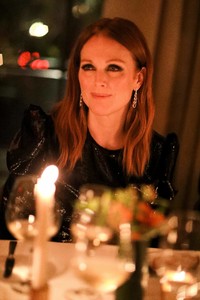 55033557_hqcelebcorner-636554442.jpg