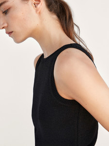 5705564800_2_1_16.jpg