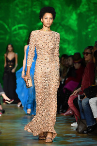 Lineisy+Montero+Elie+Saab+Runway+Paris+Fashion+yND8gGR70HRx.jpg