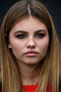 Thylane+Blondeau+Le+Defile+L+Oreal+Paris+Backstage+Y2kvX2Y7Vu1l.jpg