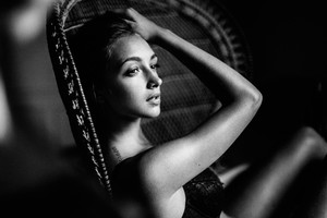 59d29455433cd_JosephineLecar_Piergab(23).thumb.jpg.30fb9deb5091f5e0650a066b729b59b2.jpg