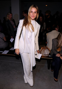 Gaia+Repossi+Altuzarra+Front+Row+Spring+2011+Htyly1EQuPdx.jpg