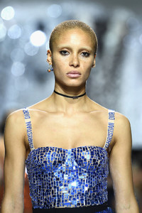 Adwoa+Aboah+Christian+Dior+Runway+Paris+Fashion+Pov4dAOw1fHx.jpg