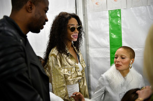 Adwoa+Aboah+Le+Defile+L+Oreal+Paris+Backstage+KaMuas22sfSx.jpg