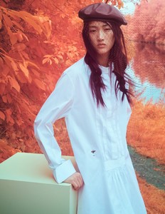 59d52ff096330_VogueChinaOctober2017-2.thumb.jpg.09e1508764dec5d35b3c88c58e5d036f.jpg