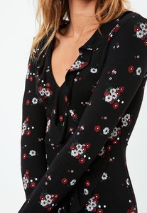 black-daisy-frill-jersey-tea-dress 2.jpg