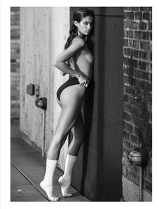59dcf92e27fd3_Lui_Aut_2017(25)SaraSampaio.thumb.jpg.a7da40a22dd55f1e2f23de733ecc9817.jpg