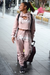 cmilian111017BZNimage7.jpg