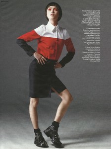 59df9a3e5f38e_voguerussia122006sophievlaming07.thumb.jpg.a7de945b028dc91d4fb8eb635f18bc51.jpg