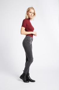 Ida Marie Østergaard pola10.jpg
