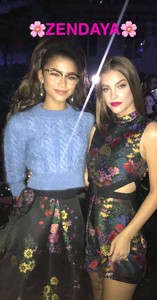 59e8e9700f734_2017-10-18HMxERDEMRunwayShowPartyinLosAngeles.thumb.jpg.5310c55eb1d0853588755bf67065163c.jpg