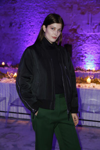 Larissa+Hofmann+Moncler+X+Stylebop+com+Launch+K7NeopVgydvx.jpg