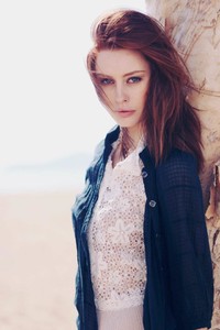 59eb7549a40b6_MoniqueHodsonSmith-roniahn8.thumb.jpg.037afa156d7e2d2655900e0e50a19dbf.jpg