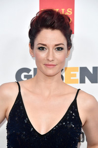     chyler211017BZNimage9.jpg