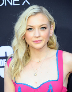   emilyk231017BZNimage1.jpg