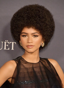 Zendaya+Coleman+3rd+Annual+InStyle+Awards+UivzMzudWTJx.jpg