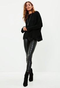 black-oversized-knitted-jumper 1.jpg