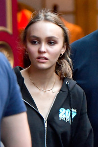     lrd281017BZNimage13.jpg