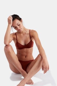 59f49c23ac504_LOOK_110_0001rachelshinycinnamon.thumb.jpg.309686457cc1ec7d3e6e2828ffd9f57f.jpg