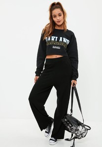 black-oakland-cropped-sweatshirt 1.jpg