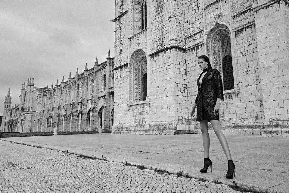 Angelika Banach Lofficiel Hellas oct 2014e.jpg