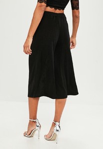 black-slinky-culotte 3.jpg