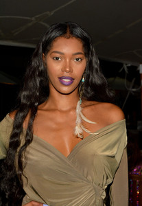 Jessica+White+VH1+Save+Music+Hamptons+Live+R-cMxchbUYrx.jpg