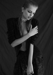 59f727a82932f_DaphneGroneveld_MaxPapendieck(13).thumb.jpg.5ae0dcedd6fe703617242d9495820098.jpg