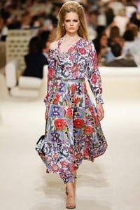 5c9df40b7b3748036f2021f6367ba3fe--chanel-resort-chanel-cruise.thumb.jpg.4f6d67262e35d0510aaf91ec46e4fb29.jpg
