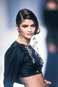 7_claude-montana-ss-1991-8_html.thumb.JPEG.f00e1259585b35787d715a5369b1398e.JPEG