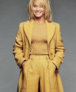 Amber-Valletta-Model03.thumb.jpg.6f08bec04d60f40f31249e83b969e594.jpg